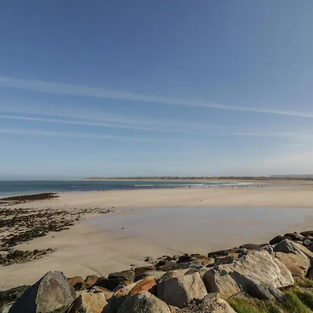 9 Inis Beag * Gortahork